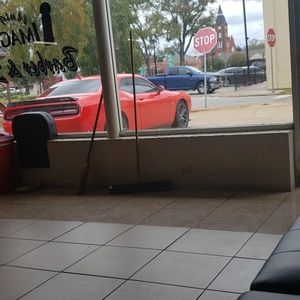 Meet your Posher, Robert